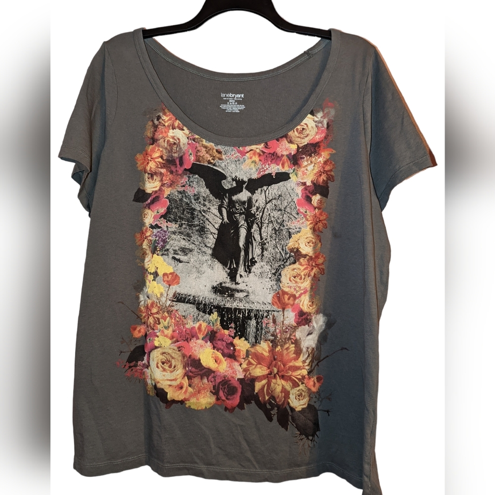 Torrid 3X Gothic Cemetery Angel Grey T-Shirt